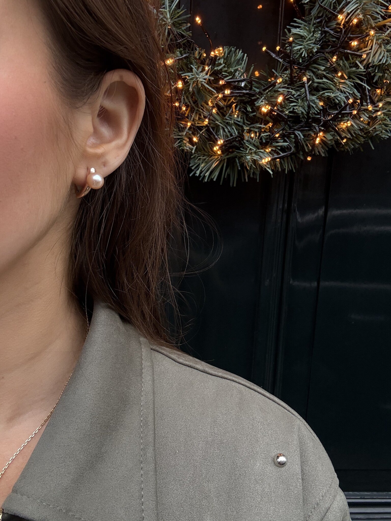 Gold earrings with pearl 14 karat