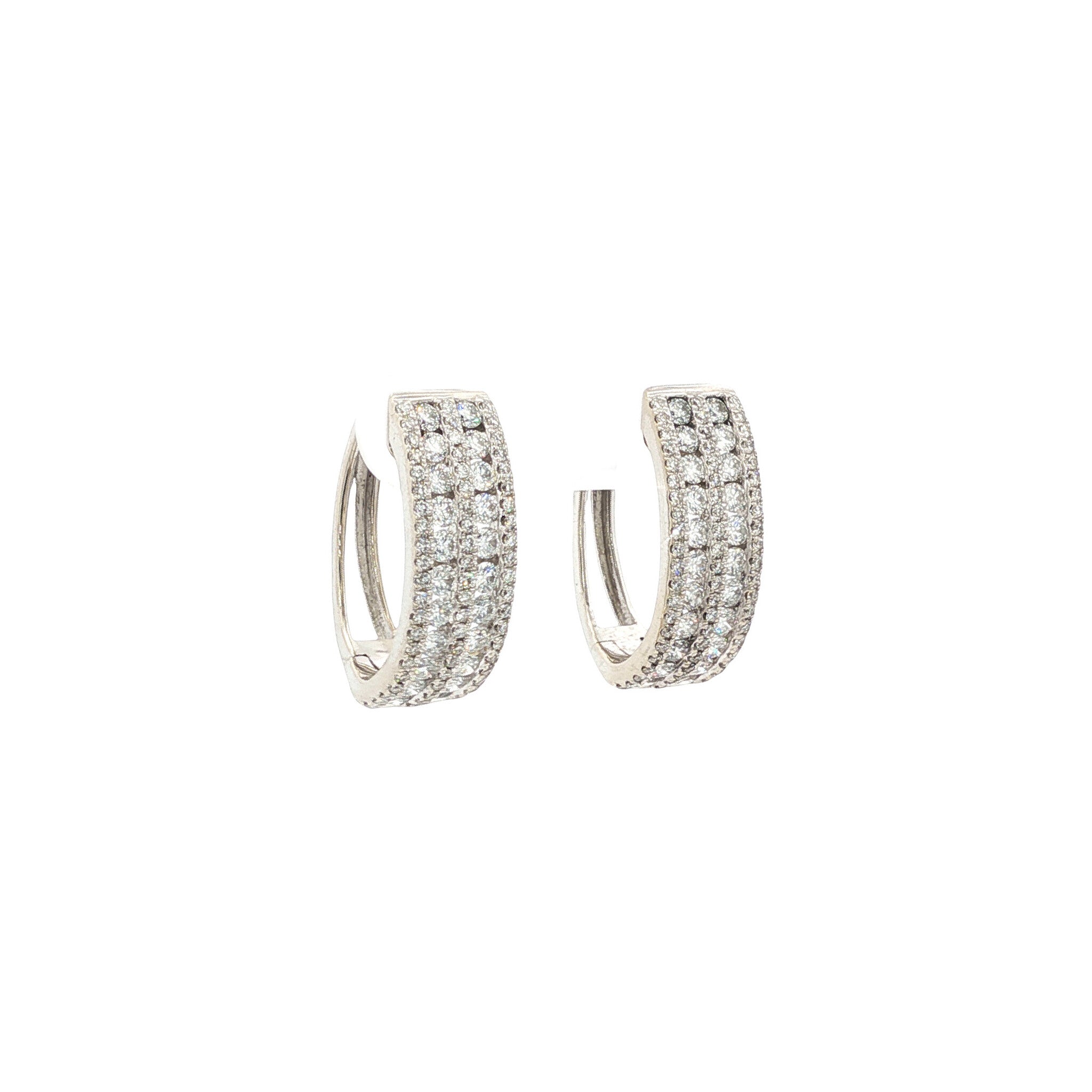Witgouden oorsieraden met diamant 14 karaat