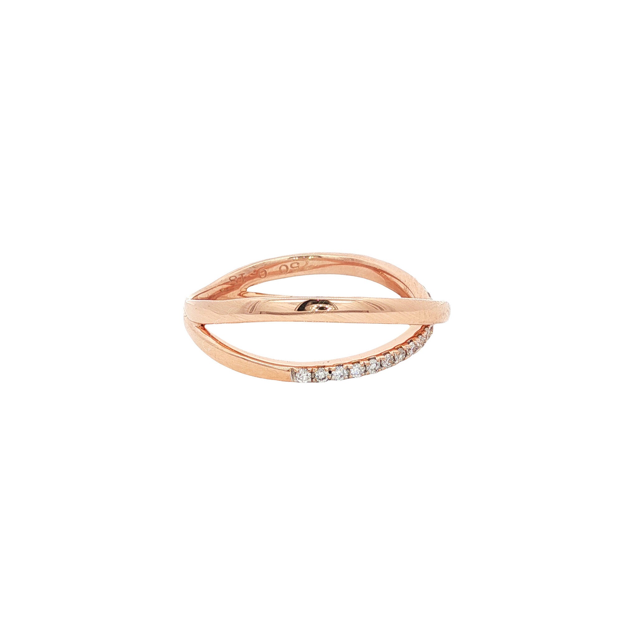 Rose-gold hammered ring with diamond 18 karat