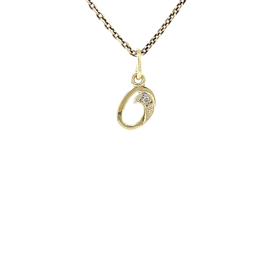 Gold letter O pendant with diamond 14 karat