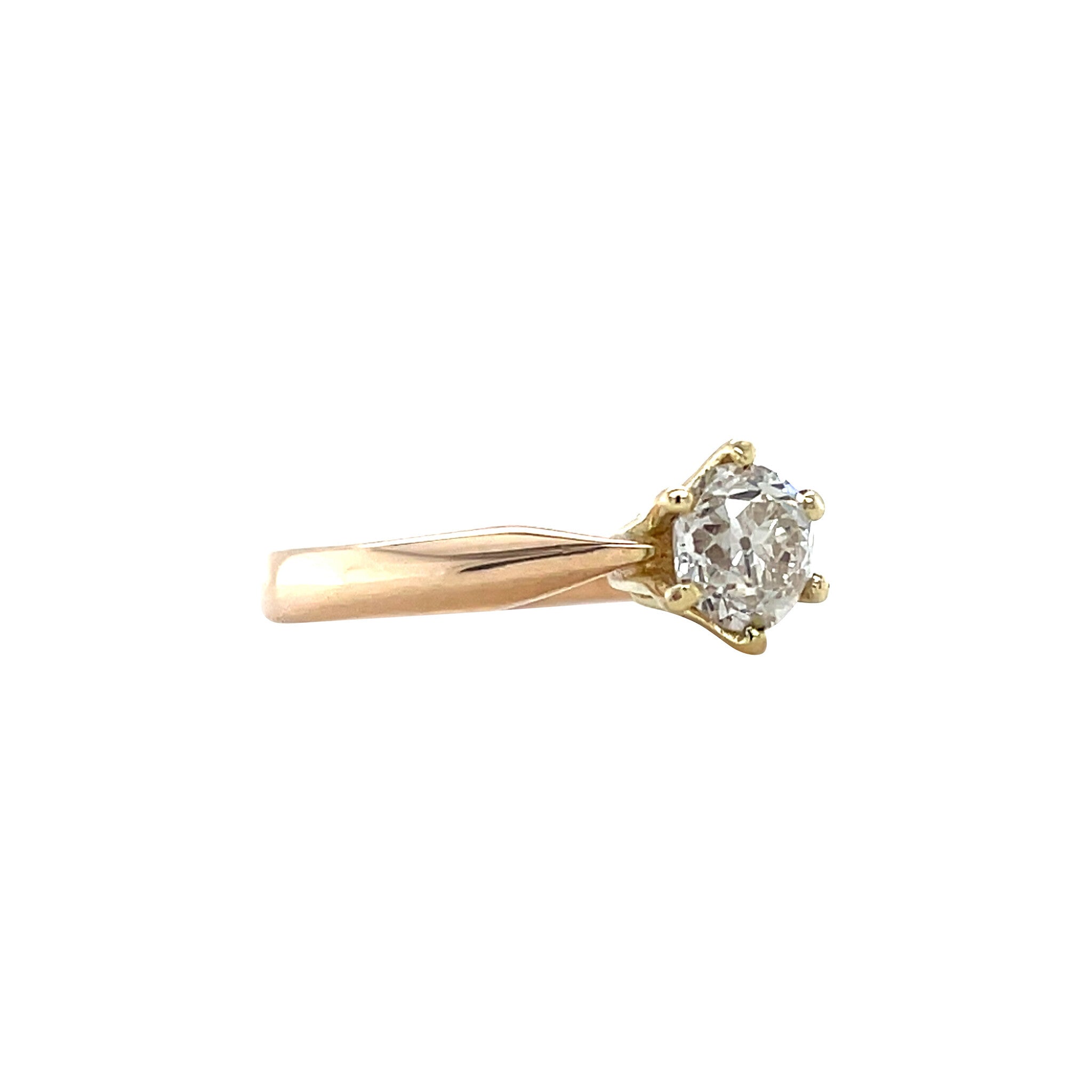 Gold solitaire ring with diamond 0.50ct. 14 karat