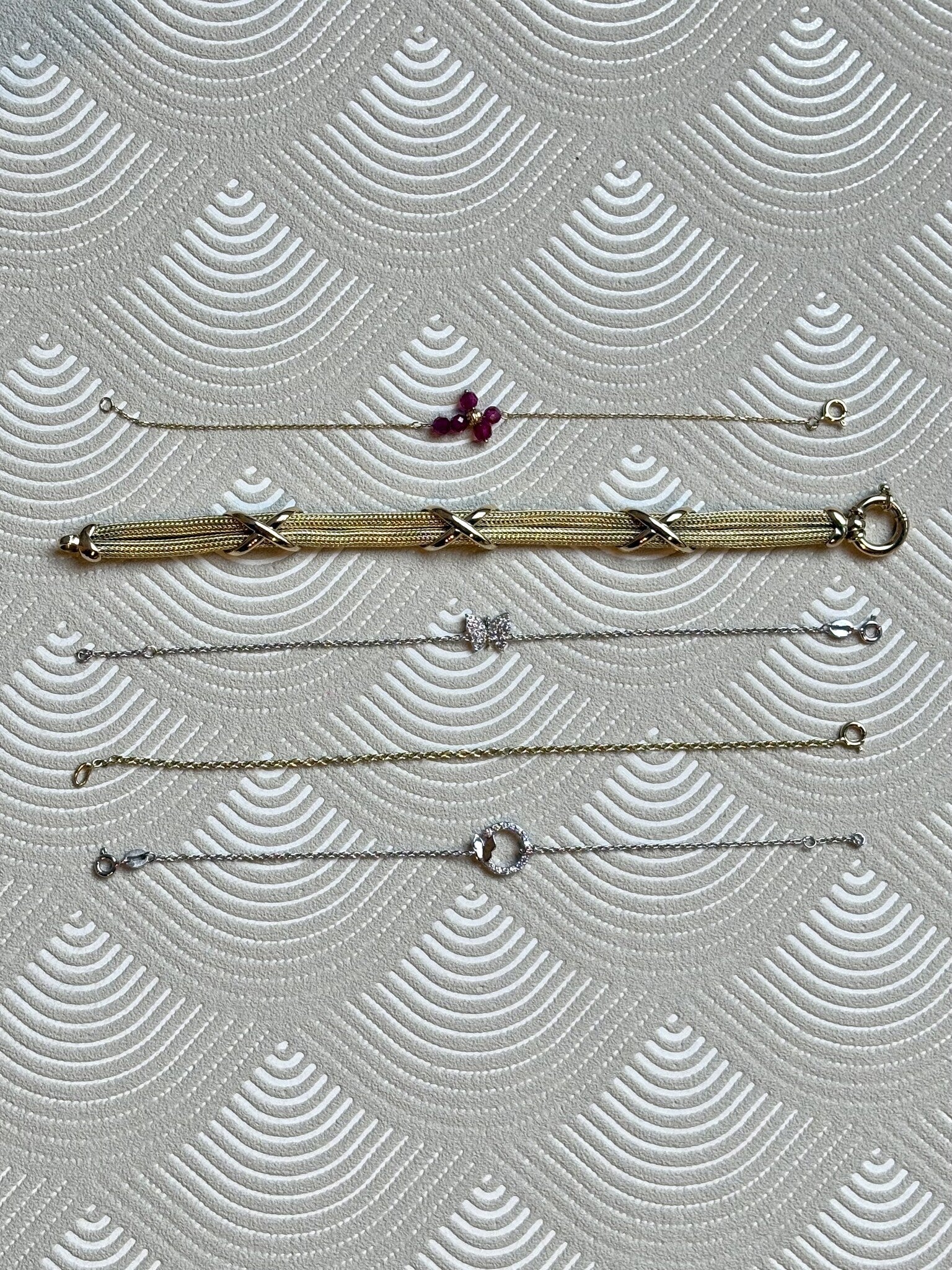 White gold bracelet with zirconia butterfly 18 karat