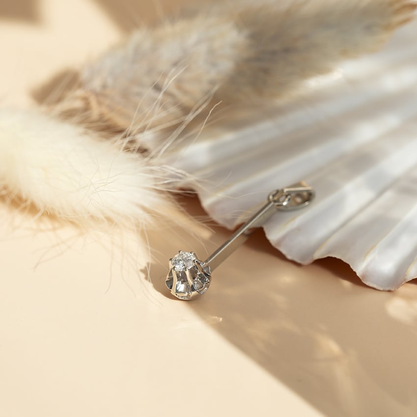 White gold pendant with diamond 14 kt