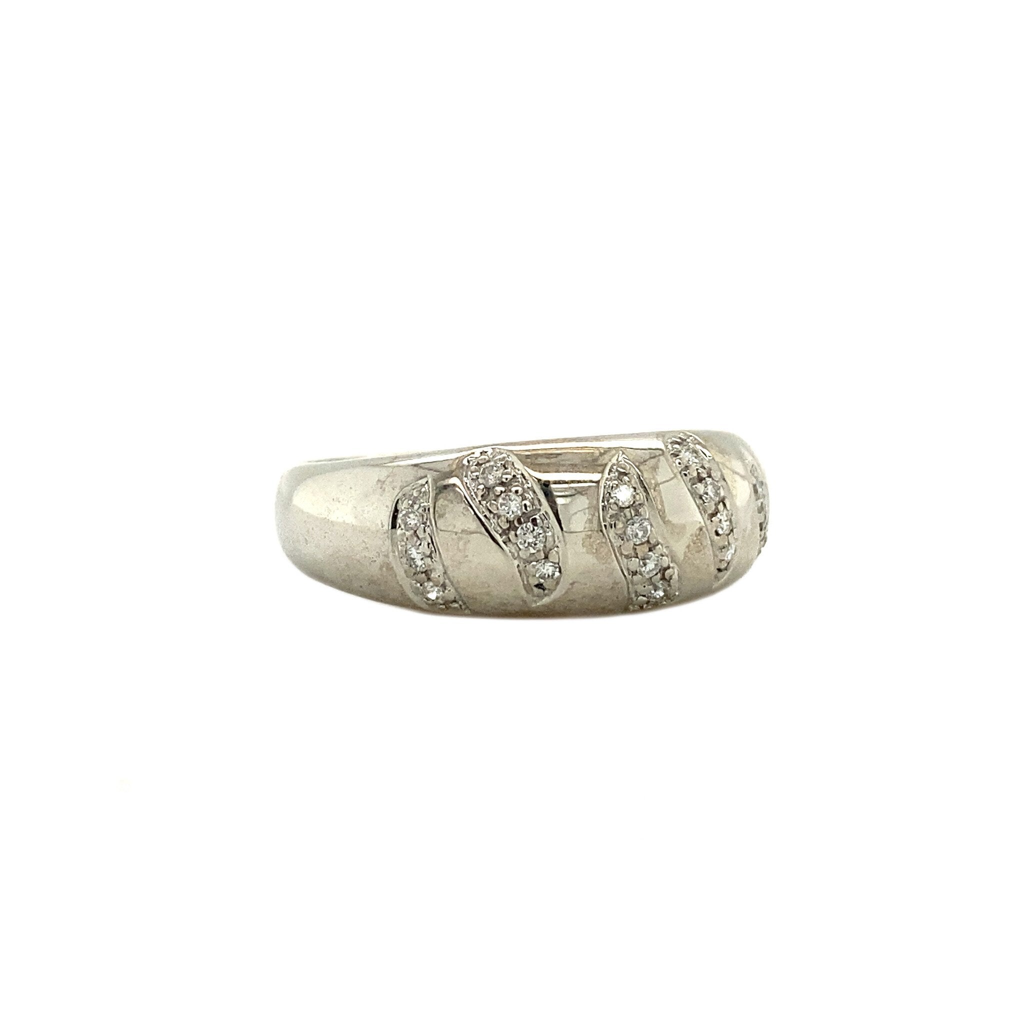 White gold ring with diamond 14 kt