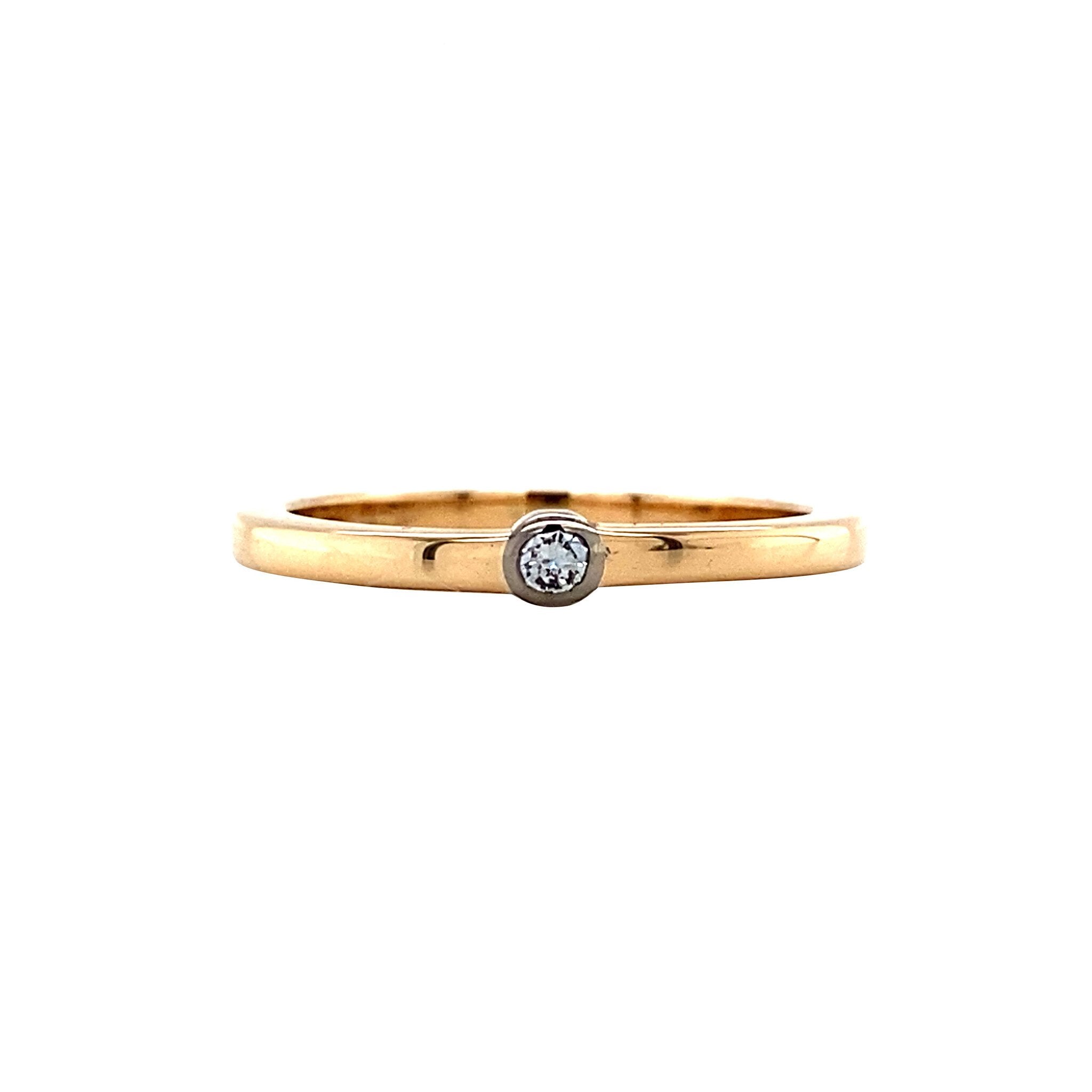 Gold ring with diamond 14 karat