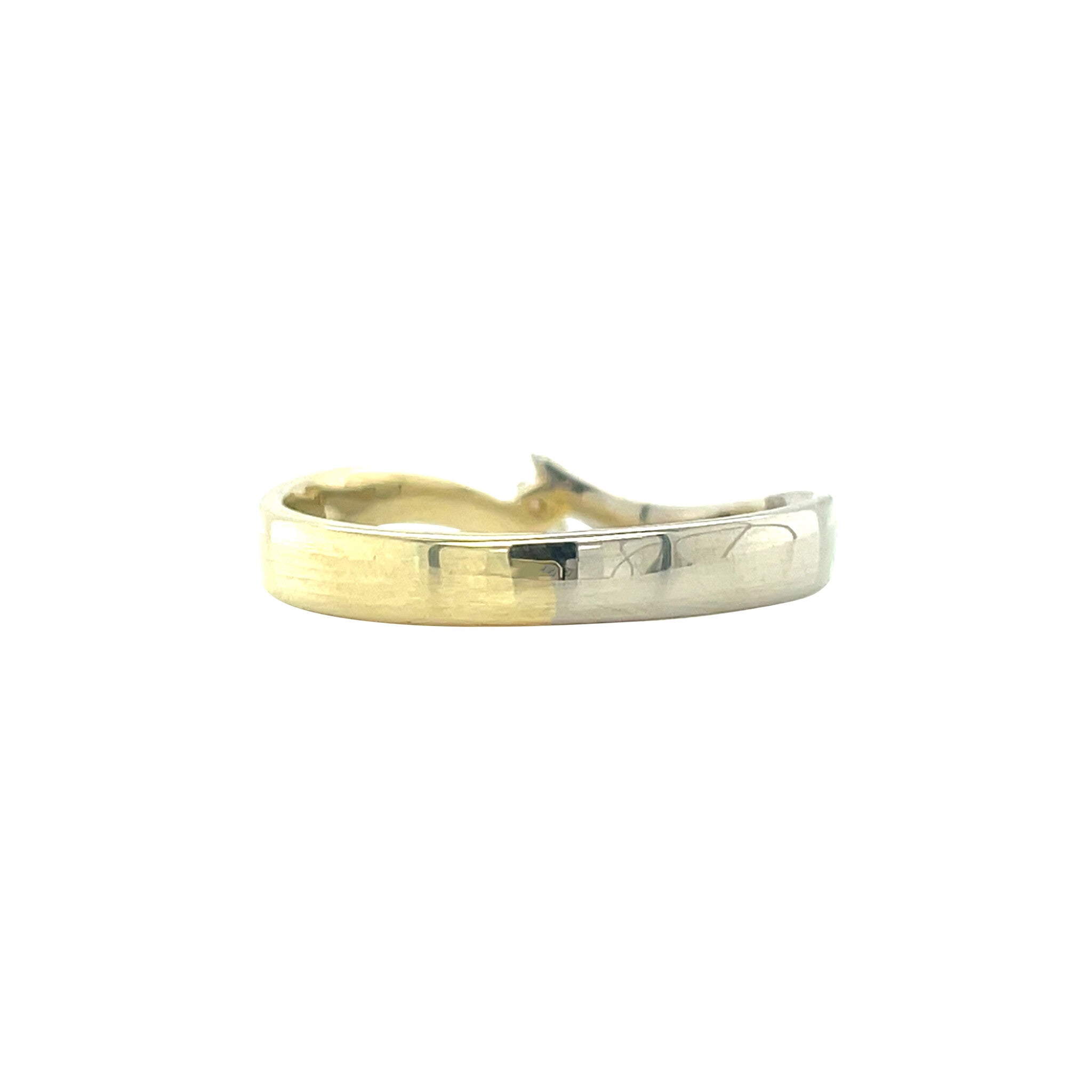 Gold ring with diamond 14 karat