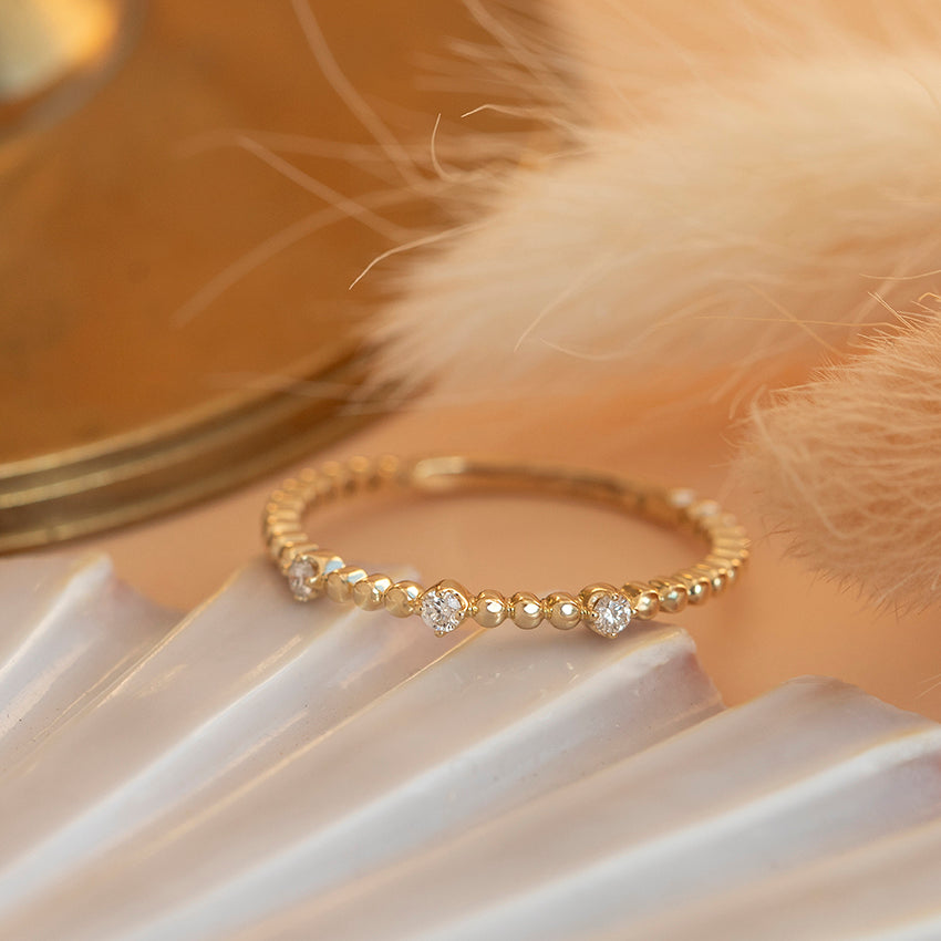 Gouden ring met diamant 14 karaat