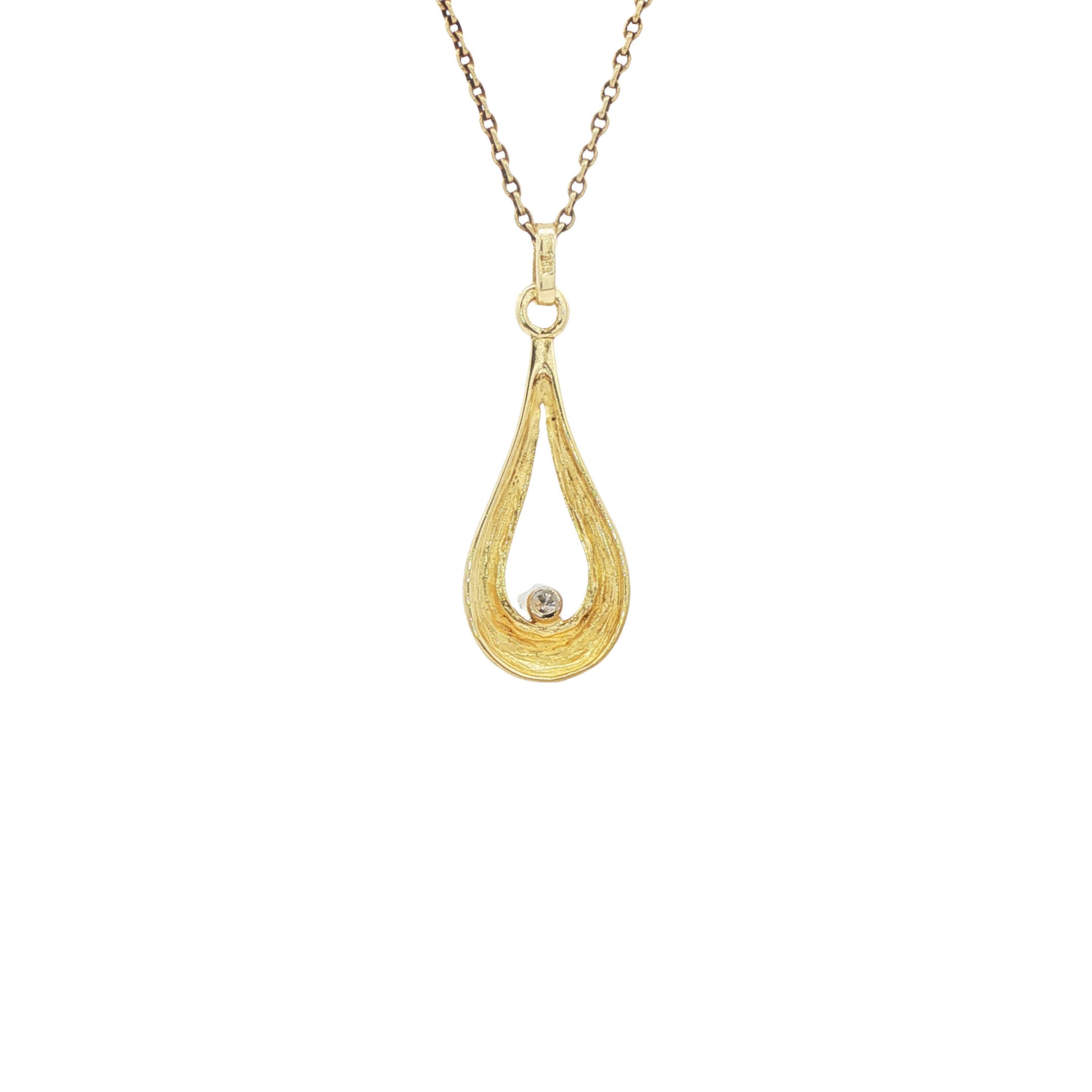 Gouden hanger met diamant 14 karaat