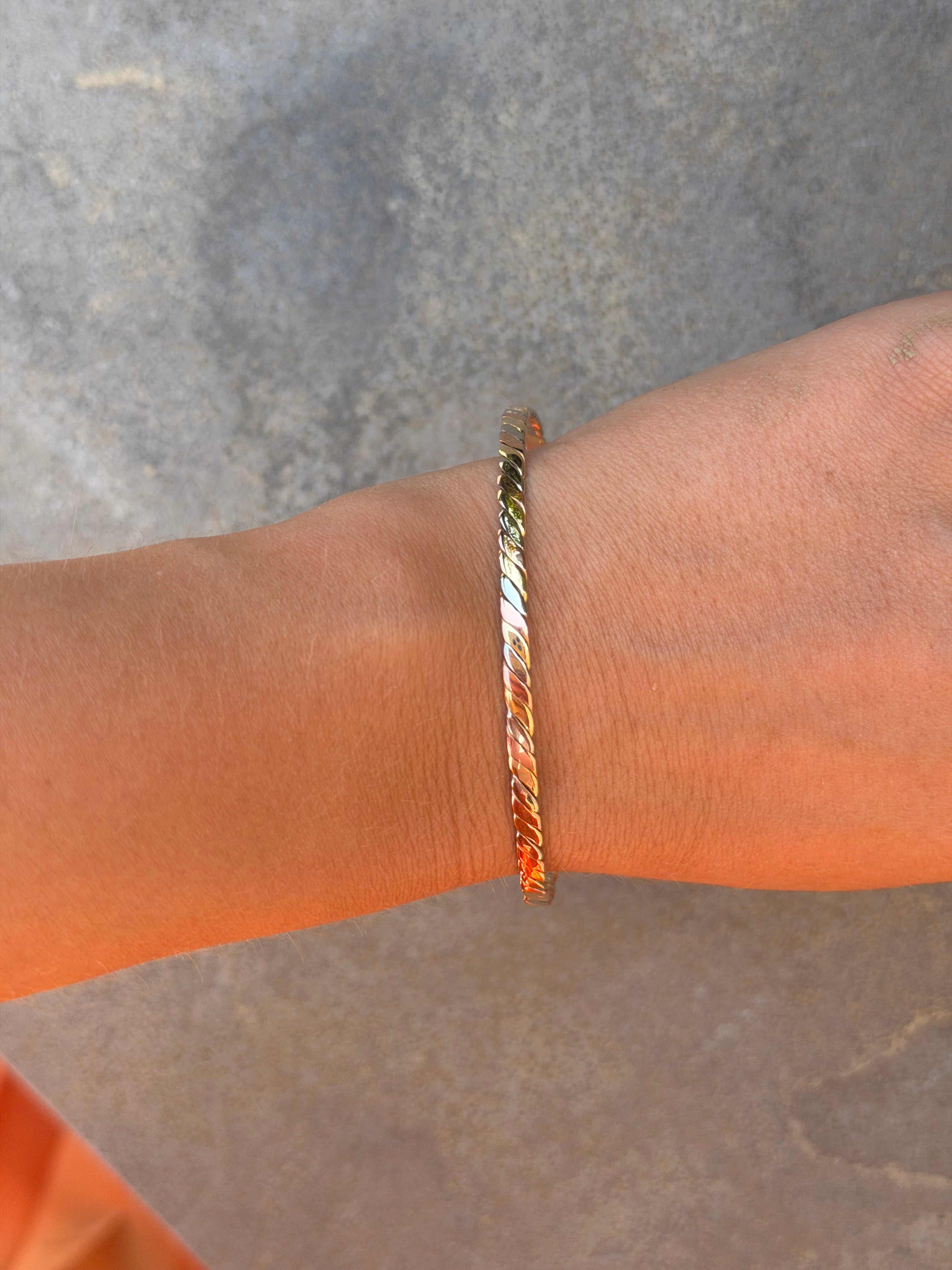 Tricolour gouden rinkel armband 14 karaat