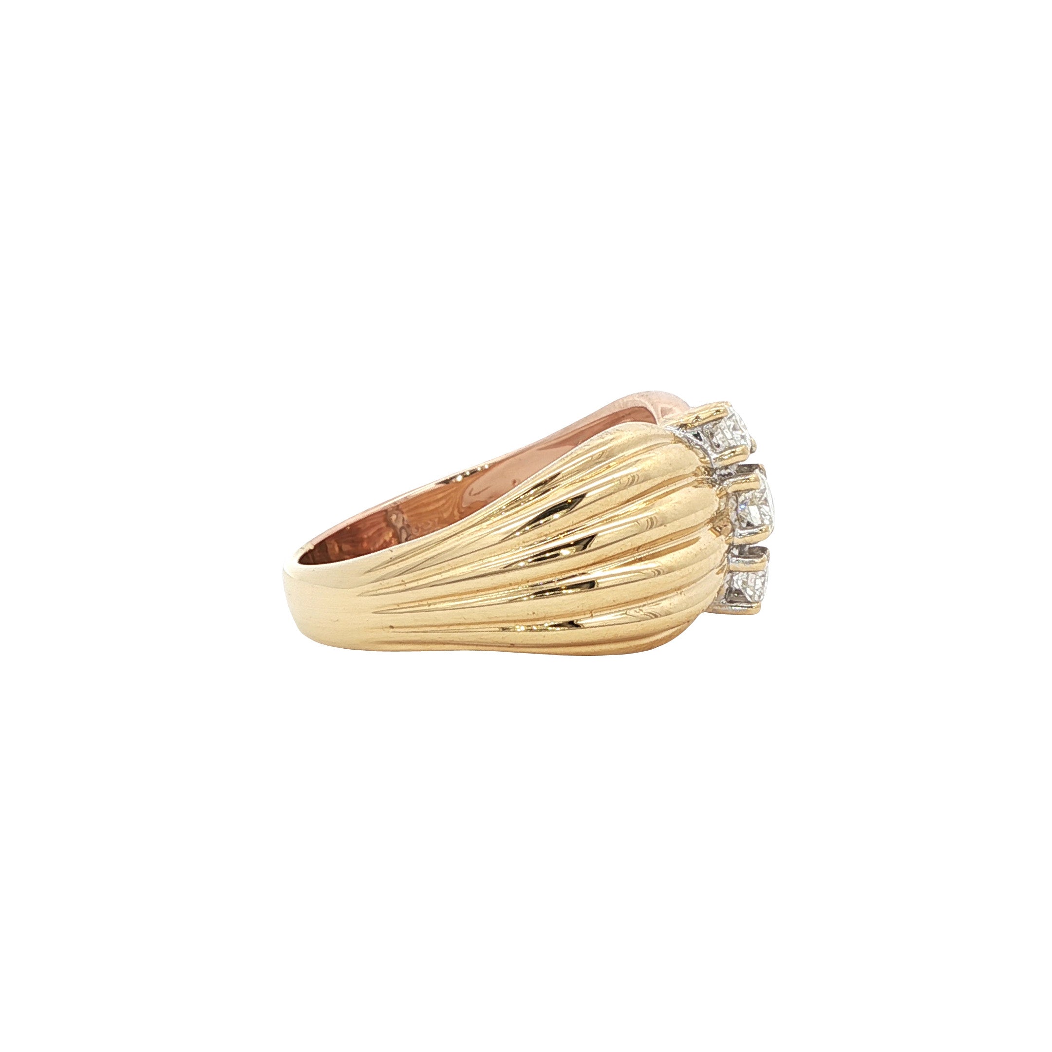 18-karat tricolour gold ring with a diamond