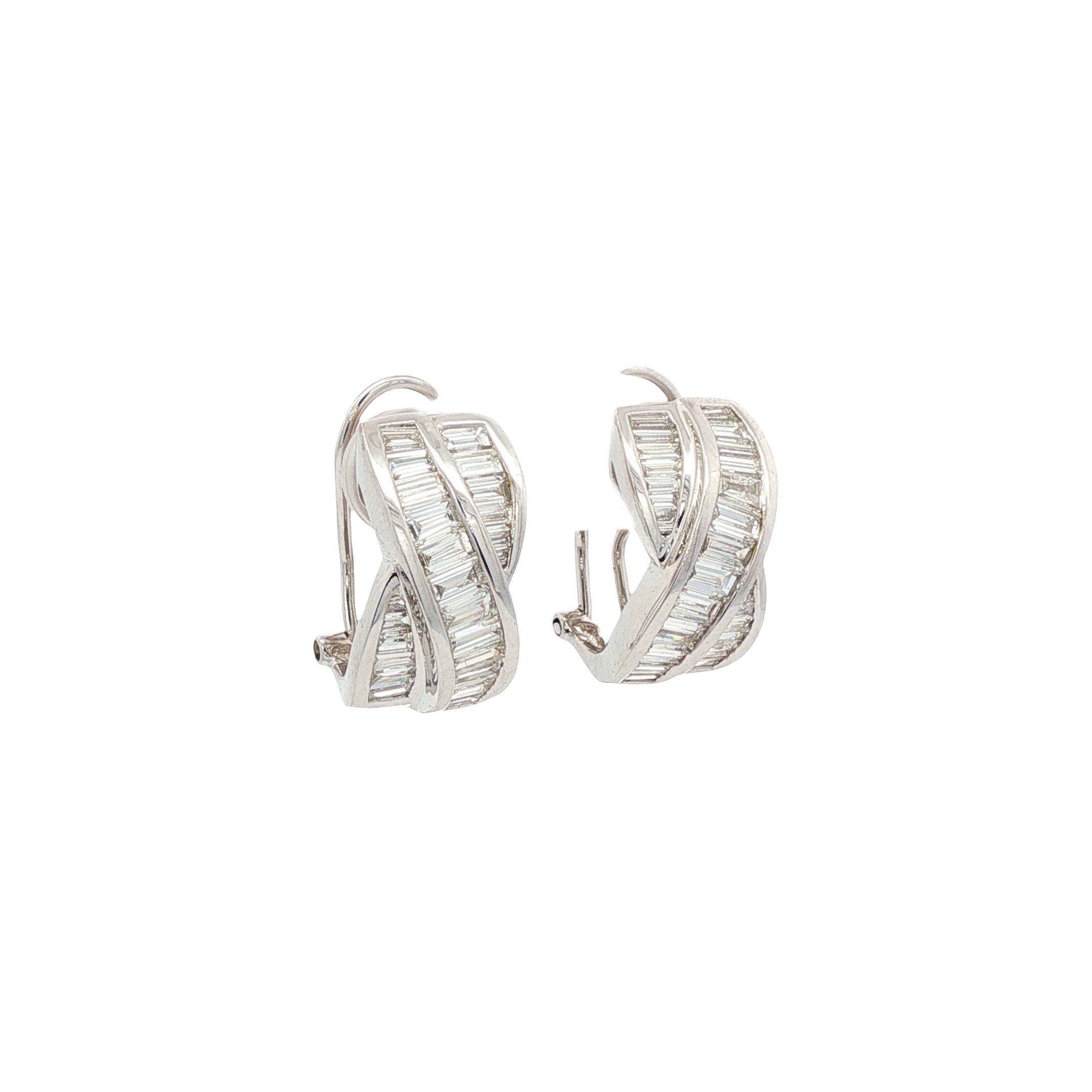Witgouden oorsieraden met diamant 18 karaat