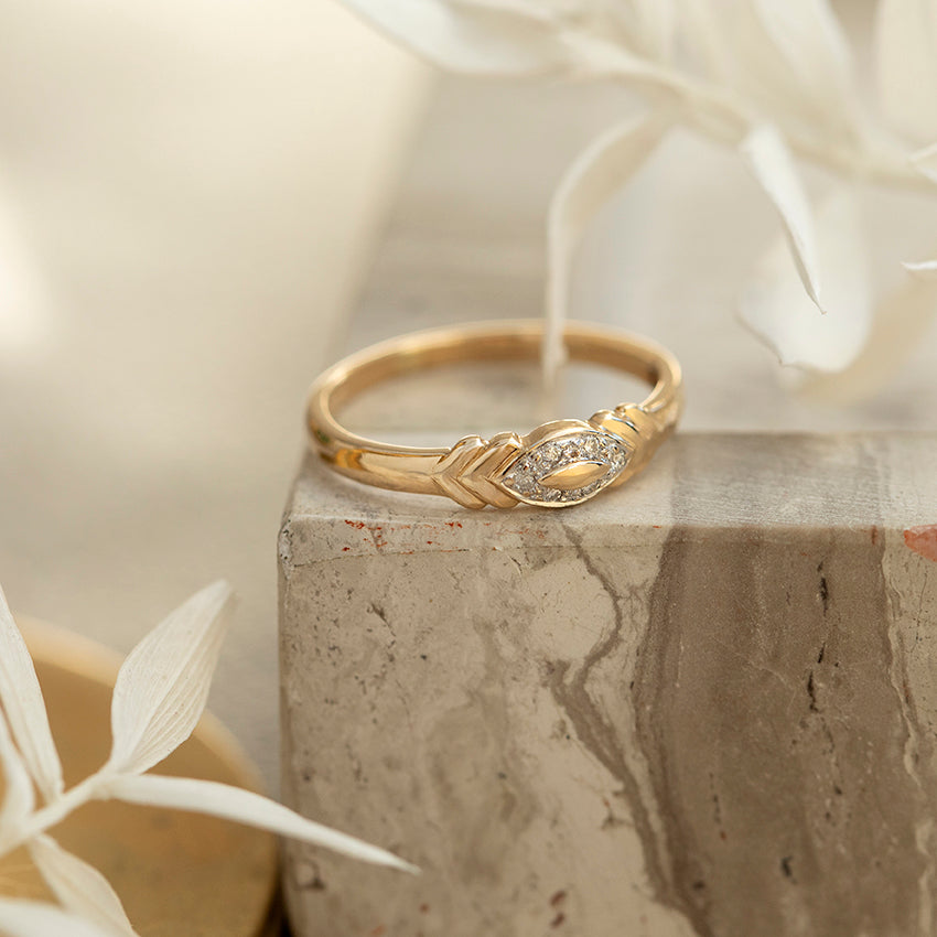 Gouden ring met diamant 14 karaat
